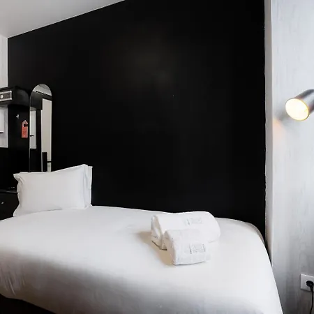 The Twenties By Guestready Hotel Lisbon Exterior photo